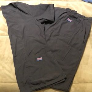 Women’s Cherokee scrubs
